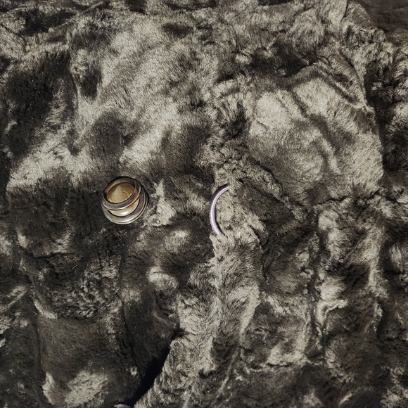 Elegant Brown Teddy Coat - Picture 3 of 4